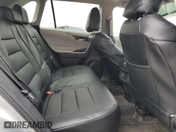 2020 Toyota RAV4 XLE with VIN 2T3P1RFV6LC083003, listed as a Copart auction lot 51905775 with 100,298 mi miles and Salvage Title. Bid and sale history available at DreamBid. Image 11.