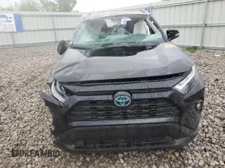 2024 Toyota RAV4 Hybrid XLE Premium z VIN 4T3B6RFVXRU173774, wystawiony jako Copart lot #57258085 z przebiegiem Nie podano mil oraz Szkoda całkowita • Salvage title. Historia ofert i sprzedaży dostępna na DreamBid. Obrazek 5.