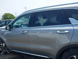 2023 Kia Sorento EX with VIN KNDRHDLG3P5140489, listed as a IAAI auction lot 42399780 with 24,042 mi miles and . Bid and sale history available at DreamBid. Image 14.