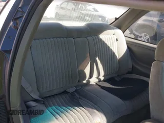 1995 Chevrolet Beretta z VIN 1G1LV1547SY276155, wystawiony jako IAAI lot #41703189 z przebiegiem 114 320 mil mil oraz . Historia ofert i sprzedaży dostępna na DreamBid. Obrazek 8.