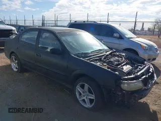 2000 Nissan Maxima GXE z VIN JN1CA31D5YT747491, wystawiony jako IAAI lot #41873159 z przebiegiem Nie podano mil oraz . Historia ofert i sprzedaży dostępna na DreamBid. Obrazek 1.