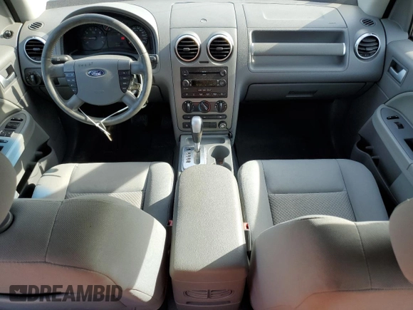 2005 Ford Freestyle SEL z VIN 1FMZK05115GA31819, wystawiony jako Copart lot #73663814 z przebiegiem Nie podano mil oraz Nie do naprawy • Non repairable. Historia ofert i sprzedaży dostępna na DreamBid. Obrazek 8.