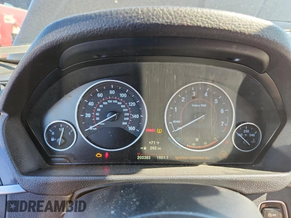 2016 BMW 4 Series 428i xDrive with VIN WBA3N9C52GK249387, listed as a Copart auction lot 65697805 with 203,385 mi miles and Clean title. Bid and sale history available at DreamBid. Image 9.
