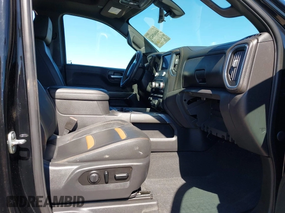 2021 GMC Sierra 1500 AT4 with VIN 3GTP9EED5MG206008, listed as a IAAI auction lot 41665423 with 61,685 mi miles. Bid and sale history available at carsss.com. Image 5.