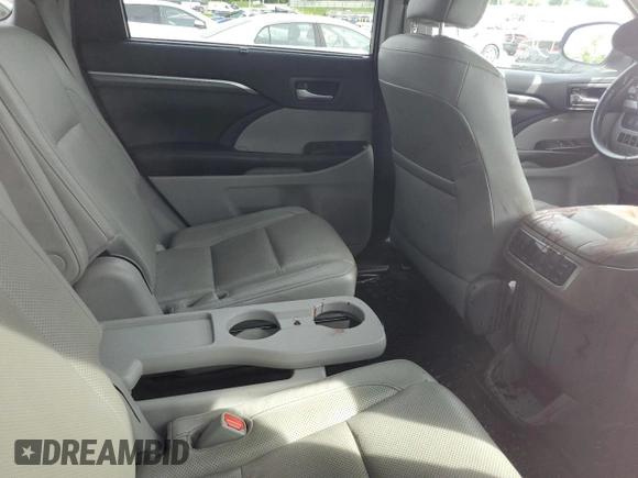 2017 Toyota Highlander Limited with VIN 5TDDZRFH0HS444271, listed as a Copart auction lot 60922755 with Not provided miles and Salvage title. Bid and sale history available at DreamBid. Image 10.