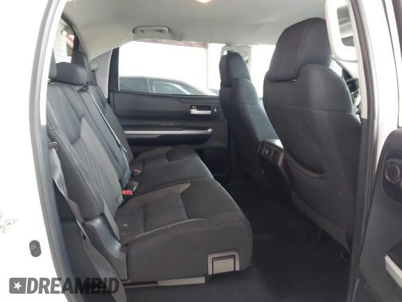 2014 Toyota Tundra 4WD Truck SR5 with VIN 5TFDW5F15EX375328, listed as a IAAI auction lot 41895453 with 131,707 mi miles. Bid and sale history available at carsss.com. Image 8.
