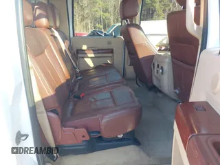 2012 Ford F-250 XL z VIN 1FT7W2BT4CEC74924, wystawiony jako IAAI lot #41634343 z przebiegiem 266 069 mil mil oraz . Historia ofert i sprzedaży dostępna na DreamBid. Obrazek 8.