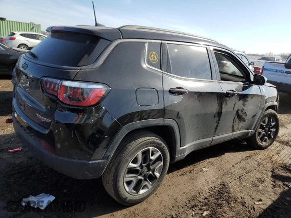 2018 Jeep Compass Trailhawk with VIN 3C4NJDDB5JT139499, listed as a Copart auction lot 48491975 with 115,466 mi miles and Salvage Title. Bid and sale history available at carsss.com. Image 3.