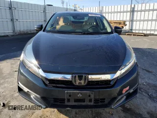 2018 Honda Clarity Touring with VIN JHMZC5F34JC002989, listed as a Copart auction lot 70275972 with 61,153 mi miles. Bid and sale history available at carsss.com. Image 5.