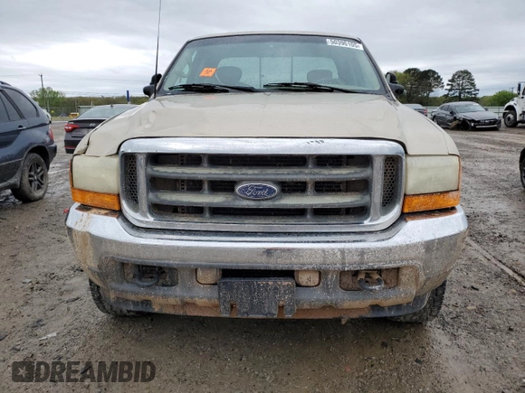 2001 Ford Super Duty F-250 XL with VIN 1FTNX21F81EB37823, listed as a Copart auction lot 50396105 with 272,373 mi miles and Salvage Title. Bid and sale history available at carsss.com. Image 5.