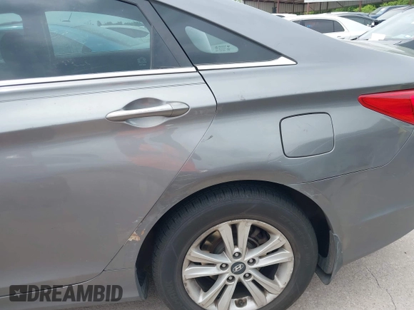 2013 Hyundai Sonata GLS with VIN 5NPEB4AC8DH659310, listed as a IAAI auction lot 42072514 with 115,613 mi miles and . Bid and sale history available at DreamBid. Image 6.