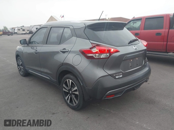 2019 Nissan Kicks SR with VIN 3N1CP5CU1KL506188, listed as a IAAI auction lot 41939449 with 15,926 mi miles. Bid and sale history available at carsss.com. Image 3.