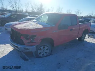 2015 Ford F-150 XLT with VIN 1FTEX1EP4FKE91098, listed as a IAAI auction lot 41232888 with 175,693 mi miles. Bid and sale history available at carsss.com. Image 2.