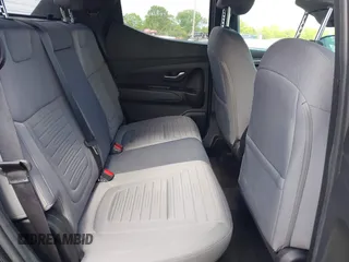 2022 Hyundai Santa Cruz SEL with VIN 5NTJBDAE2NH000464, listed as a IAAI auction lot 42329921 with 32,890 mi miles and . Bid and sale history available at DreamBid. Image 8.
