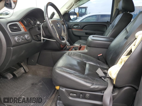 2010 Chevrolet Tahoe LTZ with VIN 1GNUKCE01AR127365, listed as a Copart auction lot 60711715 with 151,962 mi miles and Salvage title. Bid and sale history available at DreamBid. Image 7.