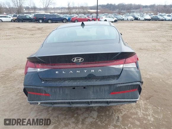 2024 Hyundai Elantra SE with VIN KMHLL4DGXRU814578, listed as a IAAI auction lot 41452571 with 1,558 mi miles and . Bid and sale history available at DreamBid. Image 16.