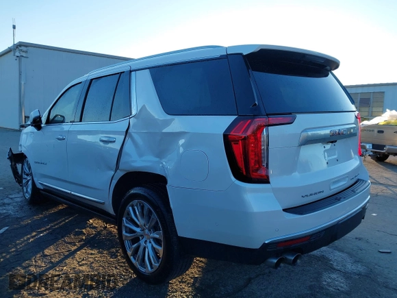 2024 GMC Yukon Denali with VIN 1GKS2DKL2RR179219, listed as a IAAI auction lot 41218126 with 16,031 mi miles. Bid and sale history available at carsss.com. Image 3.