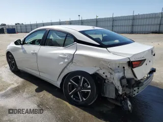 2024 Nissan Sentra SV z VIN 3N1AB8CV4RY251310, wystawiony jako Copart lot #58621595 z przebiegiem 32 144 mil mil oraz Czysty tytuł • Clean title. Historia ofert i sprzedaży dostępna na DreamBid. Obrazek 2.