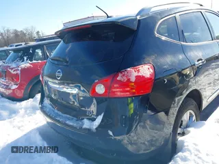2012 Nissan Rogue S z VIN JN8AS5MV9CW705967, wystawiony jako IAAI lot #41228660 z przebiegiem 157 459 mil mil oraz . Historia ofert i sprzedaży dostępna na DreamBid. Obrazek 6.