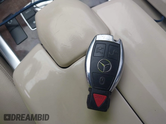 2014 Mercedes-Benz E 350 Luxury with VIN WDDHF8JB0EB021738, listed as a IAAI auction lot 42461502 with 95,209 mi miles and . Bid and sale history available at DreamBid. Image 11.
