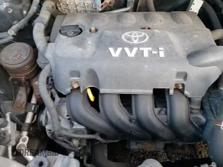 2007 Toyota Yaris z VIN JTDJT923975060282, wystawiony jako Copart lot #86614464 z przebiegiem 218 282 mil mil oraz Czysty tytuł • Clean title. Historia ofert i sprzedaży dostępna na DreamBid. Obrazek 13.