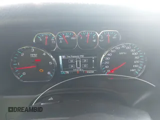 2016 Chevrolet Suburban LT z VIN 1GNSKHKC9GR170105, wystawiony jako IAAI lot #41533435 z przebiegiem 141 278 mil mil oraz . Historia ofert i sprzedaży dostępna na DreamBid. Obrazek 7.