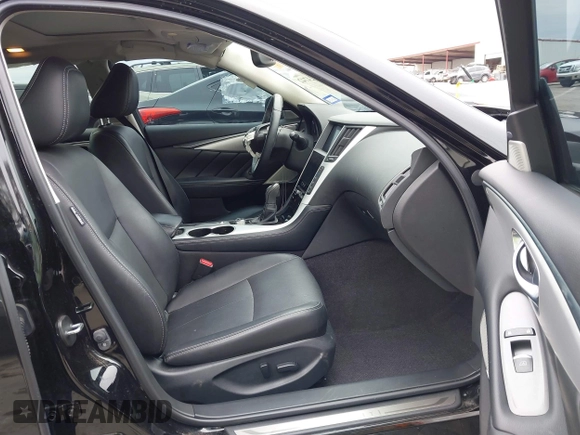 2022 Infiniti Q50 Luxe z VIN JN1EV7BPXNM311027, wystawiony jako IAAI lot #41424742 z przebiegiem 40 054 mil mil oraz . Historia ofert i sprzedaży dostępna na DreamBid. Obrazek 5.