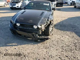 2014 Ford Mustang GT with VIN 1ZVBP8FF0E5253129, listed as a Copart auction lot 86513994 with 112,133 mi miles and Salvage title. Bid and sale history available at DreamBid. Image 10.