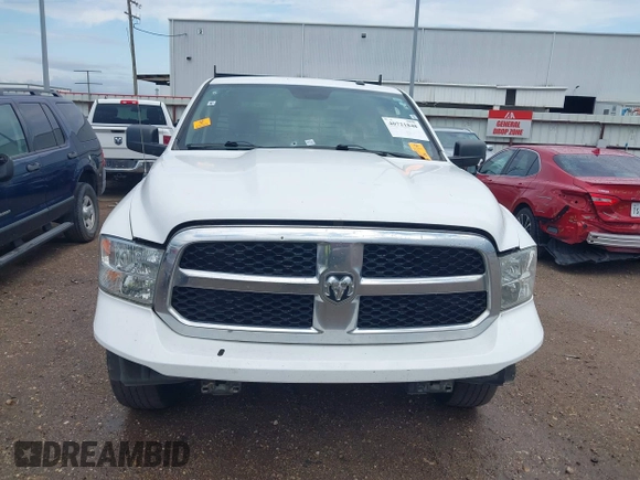 2019 Ram 1500 Classic Tradesman with VIN 3C6JR6DT8KG506165, listed as a IAAI auction lot 40721848 with 323,427 mi miles. Bid and sale history available at carsss.com. Image 12.