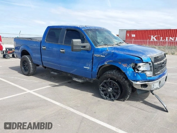2013 Ford F-150 XL with VIN 1FTFW1ET4DKD65115, listed as a IAAI auction lot 41865210 with 133,302 mi miles. Bid and sale history available at carsss.com. Image 1.