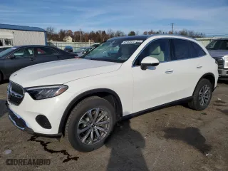 2025 Mercedes-Benz GLC with VIN W1NKM4HB5SF240776, listed as a Copart auction lot 82354924 with 1,552 mi miles and Salvage Title. Bid and sale history available at carsss.com. Image 1.