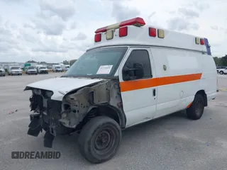 2009 Ford E-Series Commercial с VIN 1FDSS34PX9DA32550, выставлен на аукционе IAAI как лот 41710405 с пробегом 391 668 миль миль и . История ставок и продаж доступна на DreamBid. Изображение 18.