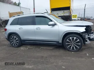 2021 Mercedes-Benz GLB 250 z VIN W1N4M4HB4MW087643, wystawiony jako IAAI lot #42049663 z przebiegiem 61 866 mil mil oraz . Historia ofert i sprzedaży dostępna na DreamBid. Obrazek 14.