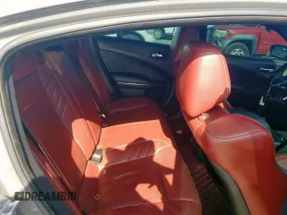 2019 Dodge Charger SRT Hellcat z VIN 2C3CDXL91KH653718, wystawiony jako Copart lot #61051635 z przebiegiem 40 421 mil mil oraz Szkoda całkowita • Salvage title. Historia ofert i sprzedaży dostępna na DreamBid. Obrazek 10.