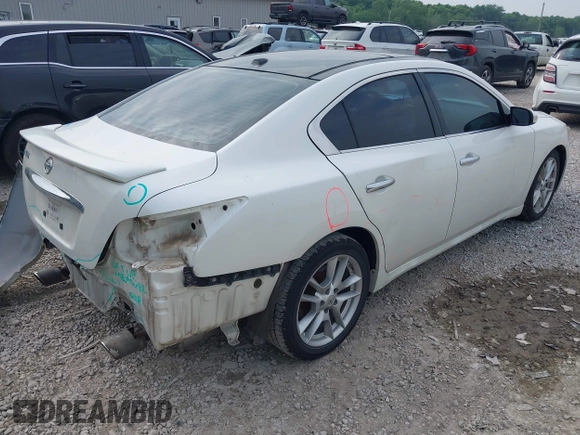 2014 Nissan Maxima S с VIN 1N4AA5APXEC442533, выставлен на аукционе IAAI как лот 42504714 с пробегом 152 775 миль миль и . История ставок и продаж доступна на DreamBid. Изображение 4.