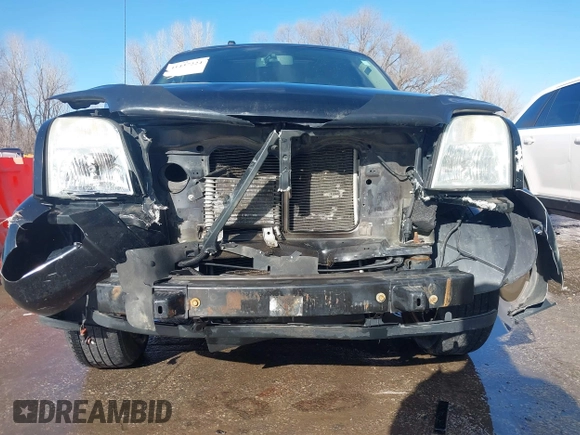 2008 Mercury Mountaineer Premier with VIN 4M2EU48E48UJ00084, listed as a IAAI auction lot 41437224 with 213,707 mi miles. Bid and sale history available at carsss.com. Image 6.