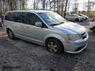 2012 Dodge Grand Caravan Crew with VIN 2C4RDGDG4CR109244, listed as a IAAI auction lot 41741523 with 222,981 mi miles. Bid and sale history available at carsss.com. Image 1.