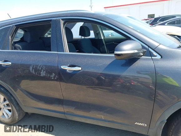 2017 Kia Sorento LX with VIN 5XYPGDA36HG265067, listed as a IAAI auction lot 42438925 with 112,236 mi miles and . Bid and sale history available at DreamBid. Image 14.