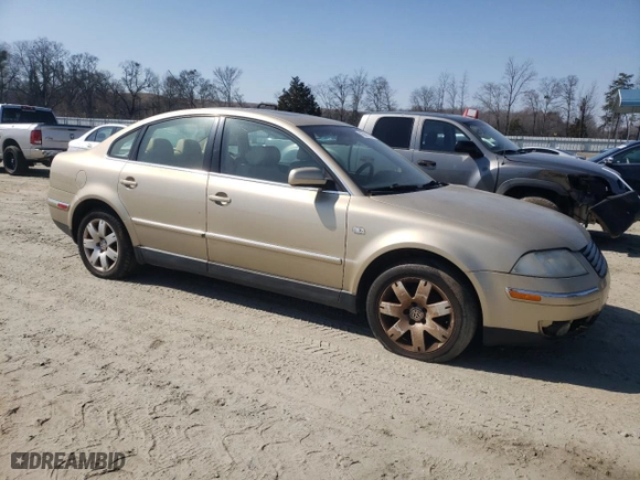 2003 Volkswagen Passat GLX with VIN WVWRH63B73P038515, listed as a Copart auction lot 41373555 with 145,012 mi miles and Salvage Title. Bid and sale history available at carsss.com. Image 4.