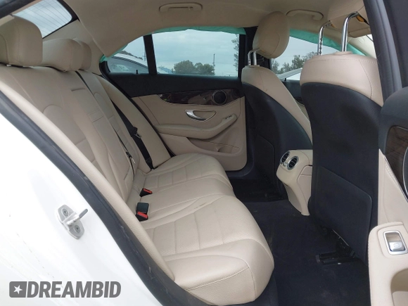2016 Mercedes-Benz C 300 with VIN 55SWF4JB0GU124439, listed as a IAAI auction lot 40302446 with 71,304 mi miles and . Bid and sale history available at carsss.com. Image 8.