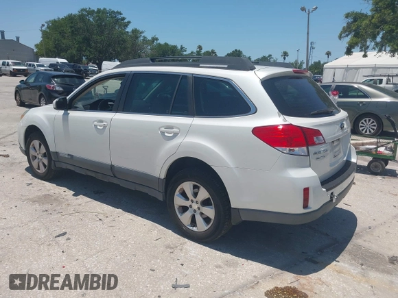 2012 Subaru Outback 2.5i z VIN 4S4BRCAC8C3263070, wystawiony jako IAAI lot #42299243 z przebiegiem 134 902 mil mil oraz . Historia ofert i sprzedaży dostępna na DreamBid. Obrazek 3.