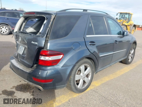 2011 Mercedes-Benz M 350 with VIN 4JGBB8GB2BA678993, listed as a IAAI auction lot 41364654 with 159,465 mi miles and . Bid and sale history available at DreamBid. Image 4.