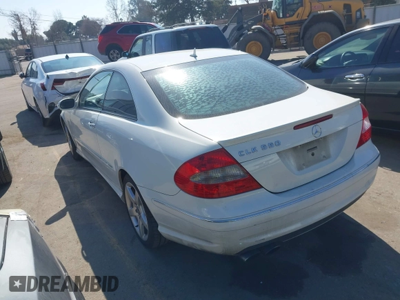 2007 Mercedes-Benz CLK-Class 5.5L with VIN WDBTJ72H27F208540, listed as a IAAI auction lot 41667926 with 237,484 mi miles. Bid and sale history available at carsss.com. Image 3.