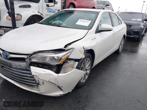 2017 Toyota Camry Hybrid LE with VIN 4T1BD1FK9HU224198, listed as a IAAI auction lot 41544717 with 23,701 mi miles. Bid and sale history available at carsss.com. Image 17.