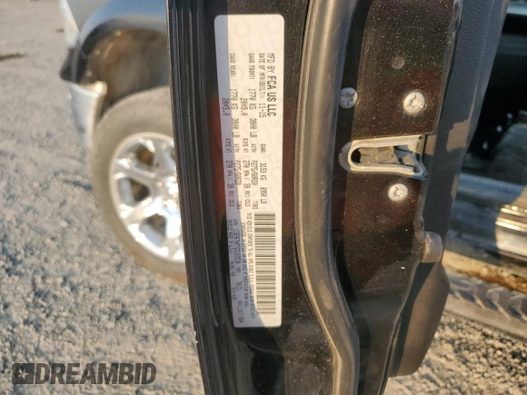 2016 Ram 1500 Laramie z VIN 1C6RR7NM7GS187230, wystawiony jako Copart lot #69066564 z przebiegiem 109 991 mil mil oraz Szkoda całkowita • Salvage title. Historia ofert i sprzedaży dostępna na DreamBid. Obrazek 12.
