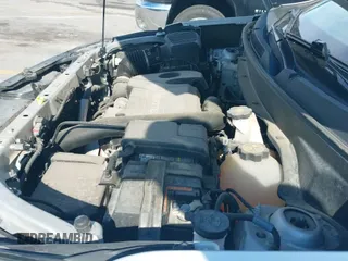 2019 Chevrolet Equinox Premier z VIN 2GNAXXEV3K6223647, wystawiony jako IAAI lot #42742050 z przebiegiem 83 672 mil mil oraz . Historia ofert i sprzedaży dostępna na DreamBid. Obrazek 19.