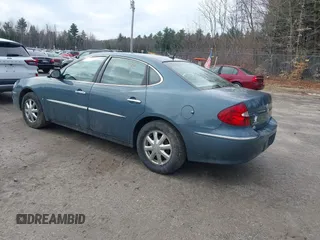 2007 Buick LaCrosse CX with VIN 2G4WC582071158465, listed as a IAAI auction lot 41960026 with 169,248 mi miles. Bid and sale history available at carsss.com. Image 3.