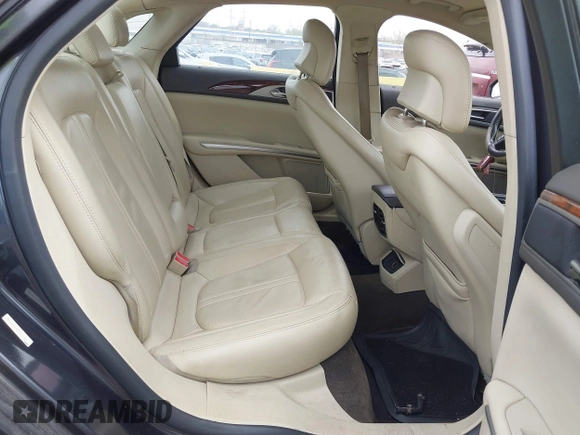 2013 Lincoln MKZ with VIN 3LN6L2JK2DR823639, listed as a IAAI auction lot 42048602 with 68,939 mi miles and . Bid and sale history available at DreamBid. Image 8.
