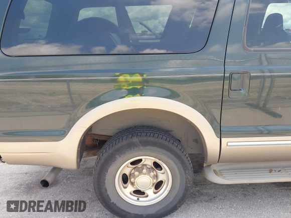 2002 Ford Excursion Limited с VIN 1FMNU43S42ED22009, выставлен на аукционе IAAI как лот 42850001 с пробегом 132 395 миль миль и . История ставок и продаж доступна на DreamBid. Изображение 6.