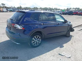 2021 Volkswagen Tiguan S with VIN 3VV1B7AX0MM151055, listed as a IAAI auction lot 41514874 with 20,513 mi miles. Bid and sale history available at carsss.com. Image 4.